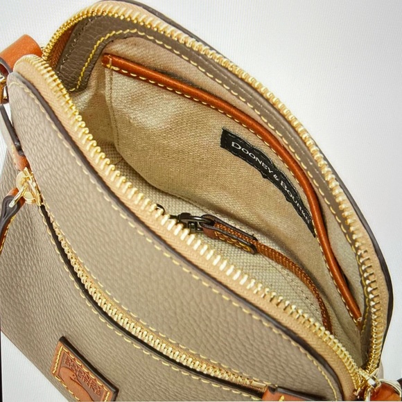 Dooney & Bourke Pebble Grain Domed Taupe Crossbody Bag. Brand new. NWT - Picture 4 of 4
